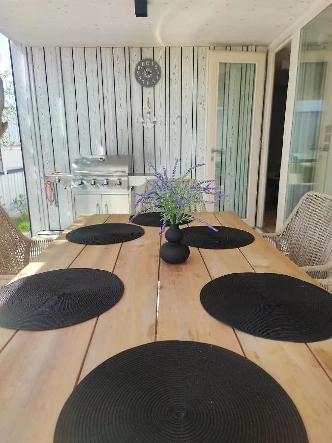Buqez Home&Sea Vila 65, 32 Drage 0*,  Croatie