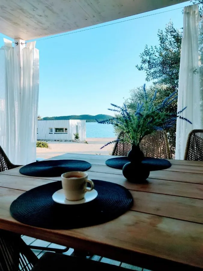 Buqez Home&Sea Vila 65, 32 Drage 0*,  Croatie