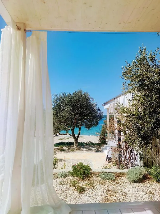 Buqez Home&Sea Vila 65, 32 Drage