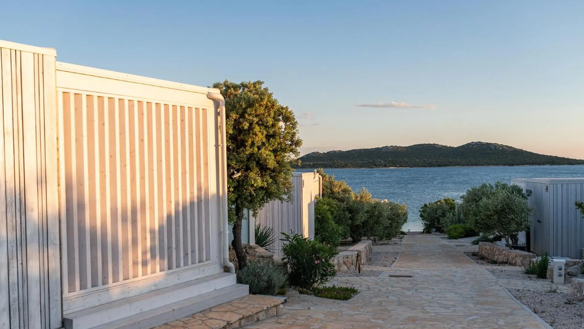 Buqez Home&Sea Vila 65, 32 Drage Hébergement de vacances