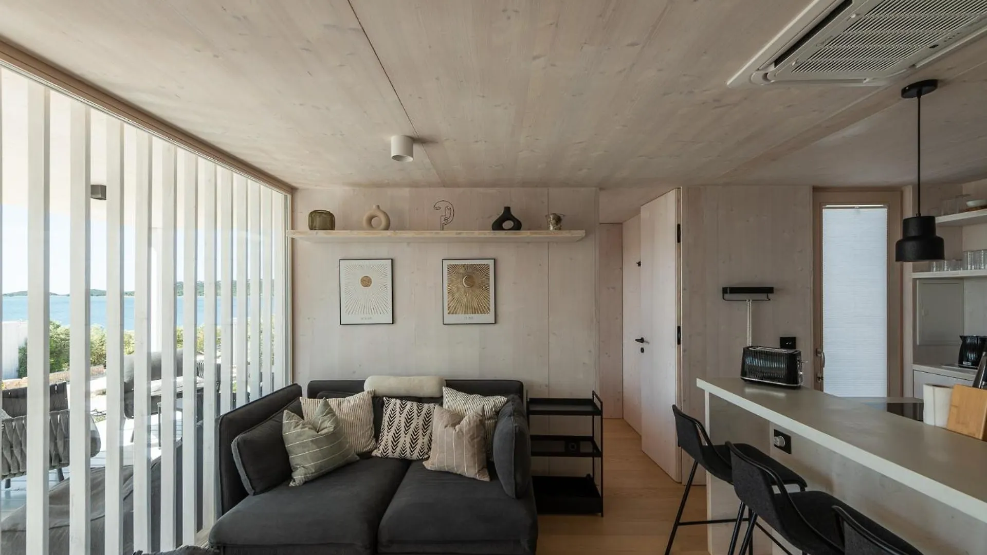 Buqez Home&Sea Vila 65, 32 Drage